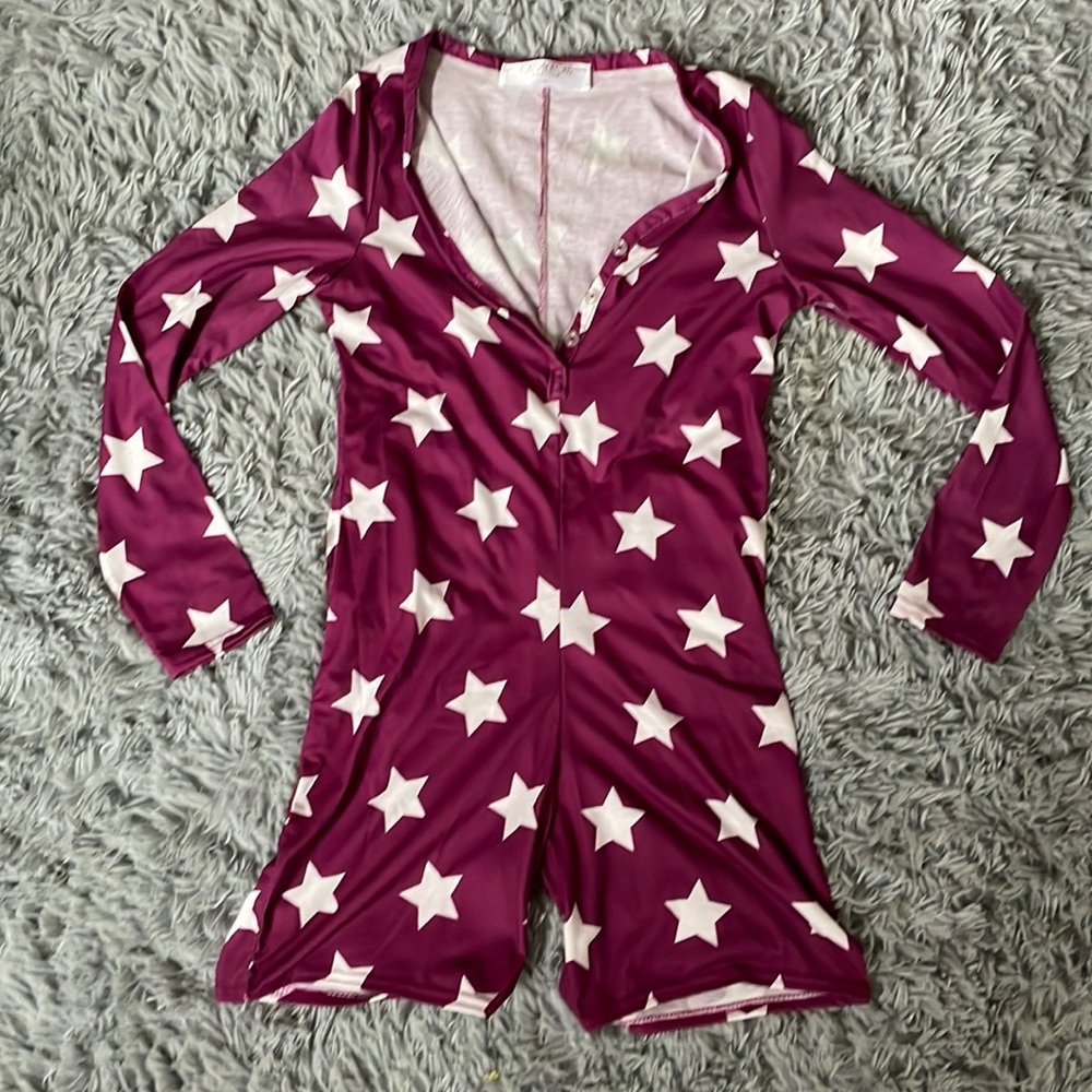 Cute romper, pyjama style long sleeved